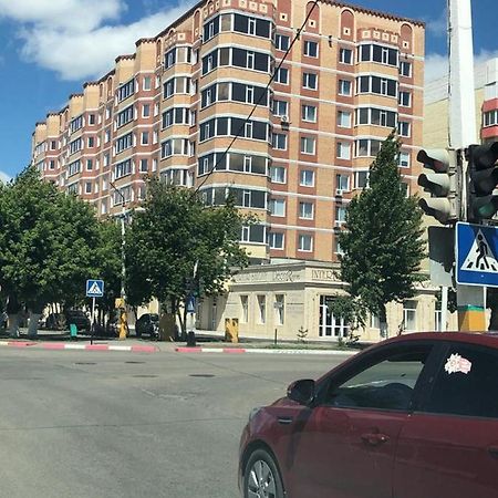 Новая Современная Квартира В Центре Города Qostanay Exterior foto